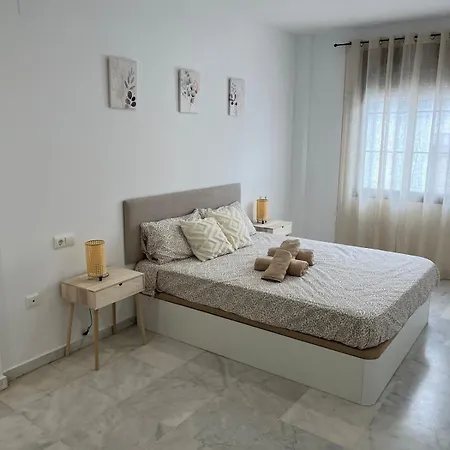 Apartment Piso Azahar *